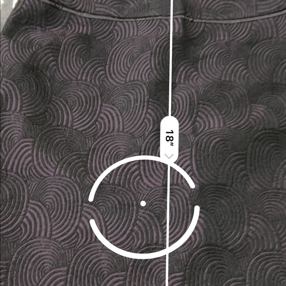 Ann Taylor 4P black and purple skirt. Fun textured circular design. Never worn. - Picture 10 of 10